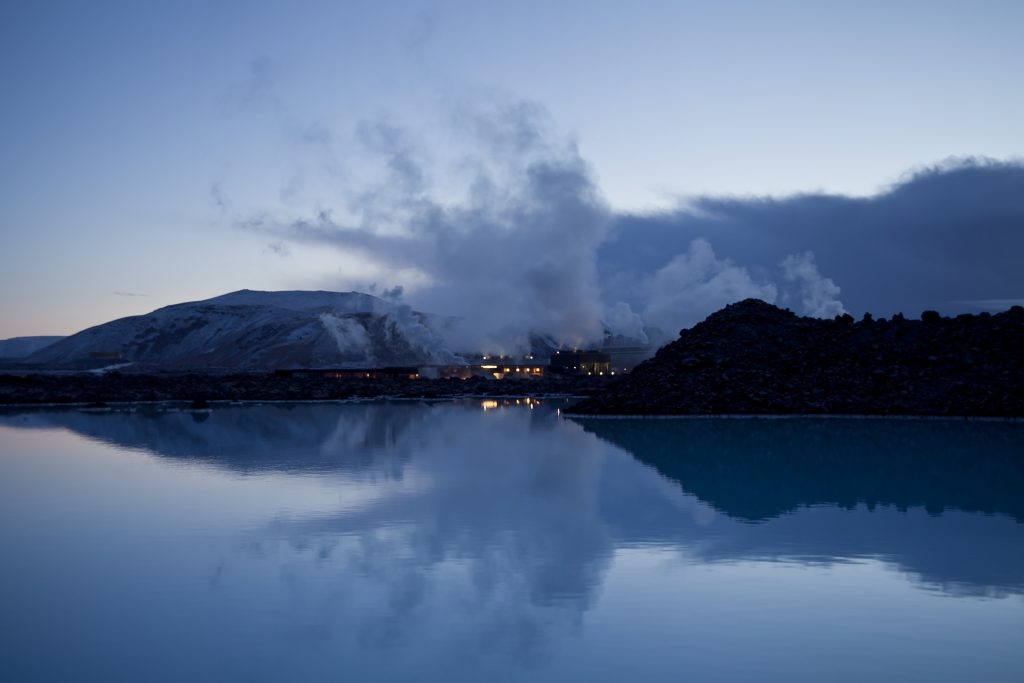 'Geothermal pool' Image source: Wikipedia