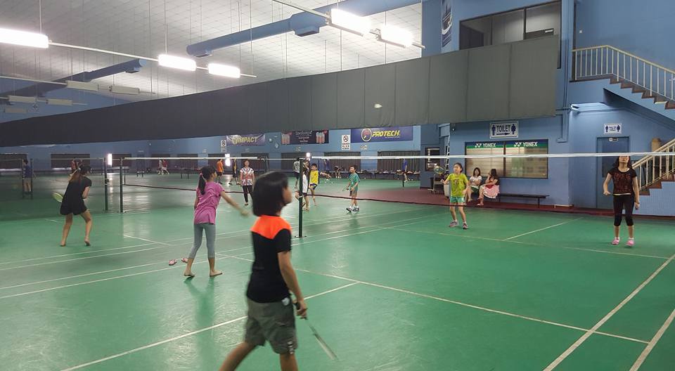Endah parade badminton court