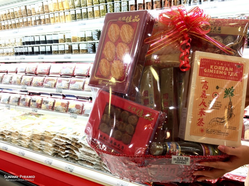 7 Places In Sunway Pyramid To Buy Affordable CNY Hampers